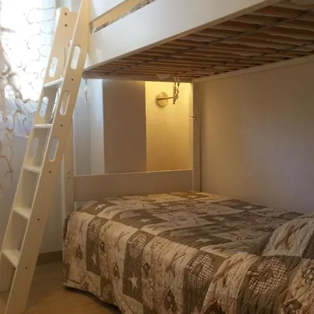 Apartment Dreizimmerwohnung Mit Veranda Und Garten *